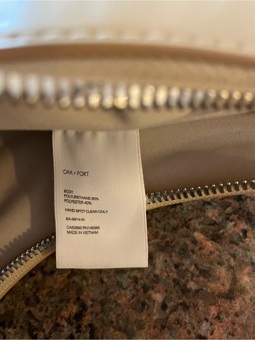 Oak + Fort Avery Shoulder Bag - Picture 6 of 6